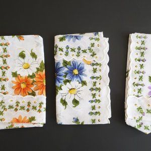 Ladies VTG Daffodil Cotton Hankie Handkerchief 12 x 12in